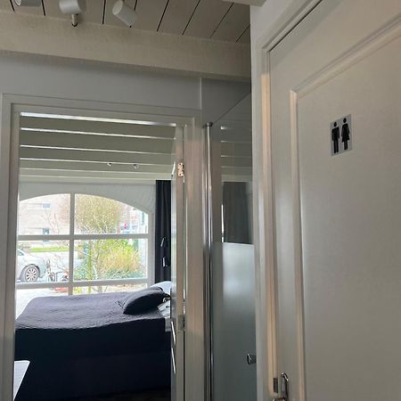 Hush Bed & Breakfast Helmond Exteriör bild