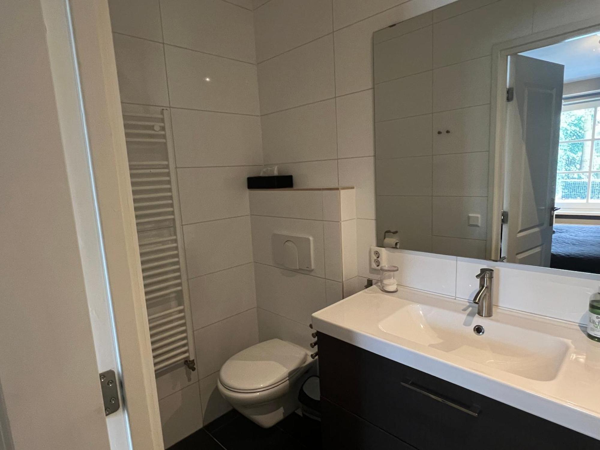Hush Bed & Breakfast Helmond Exteriör bild